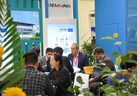 装备公司橡机企业参加“第十五届中国国际橡胶技术展览会”
